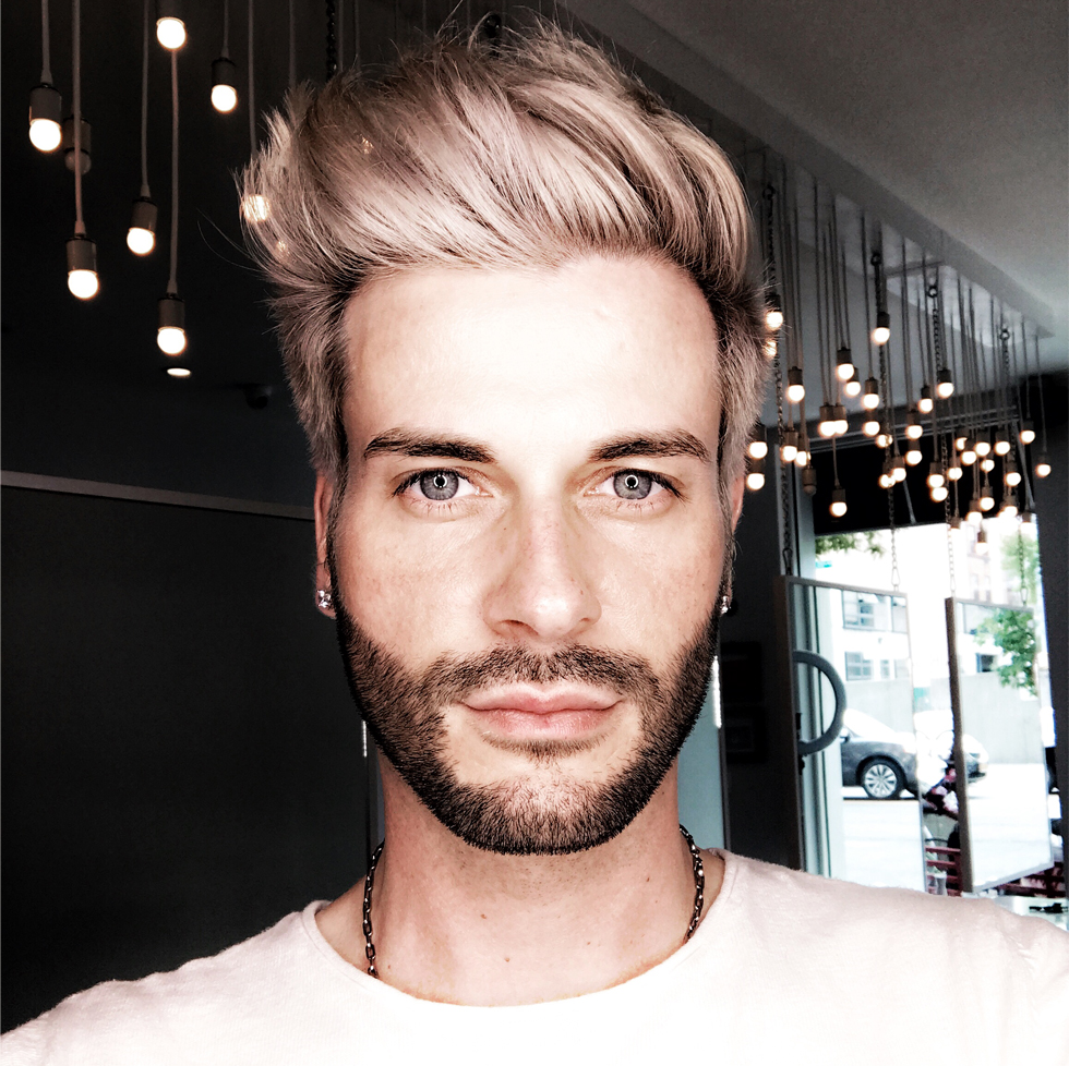 Celebrity Stylist Dominik Mager Shares His Summer Style Must Haves